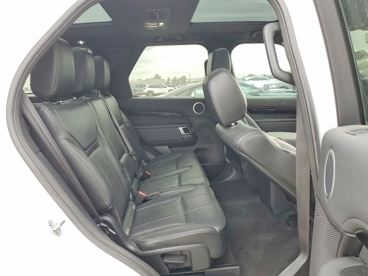 Land Rover Discovery 2019