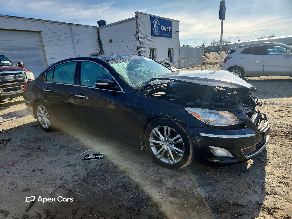 Hyundai Genesis 2013