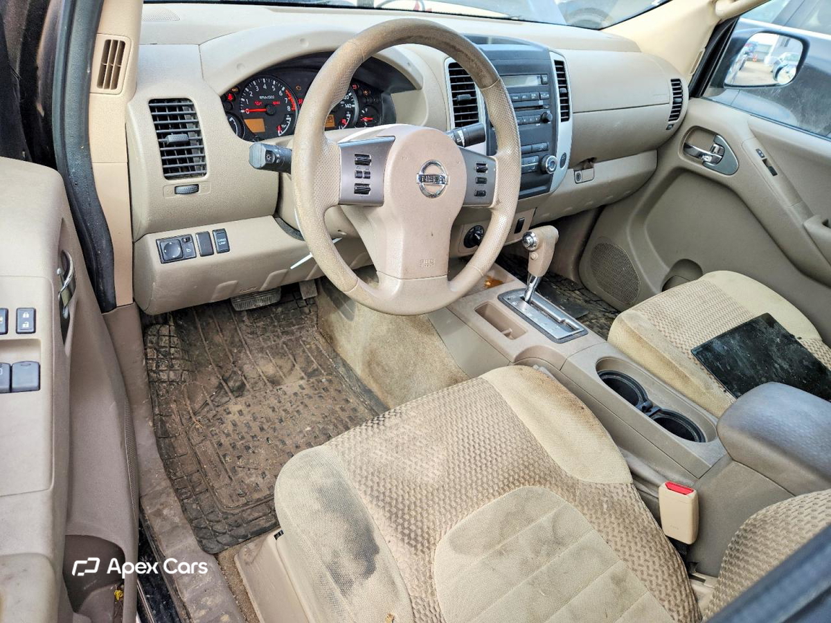 Nissan Navara (Frontier) 2012