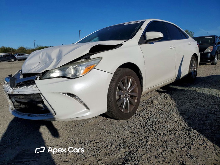 2015 Toyota Camry - Zdjęcie 1 z 5