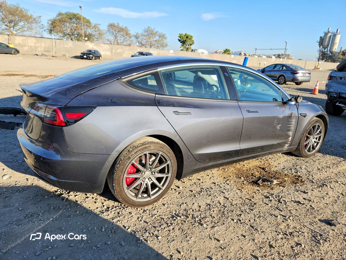 Tesla Model 3 2018