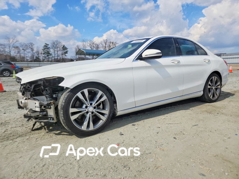 Mercedes-Benz  2016 - Image 1 of 13