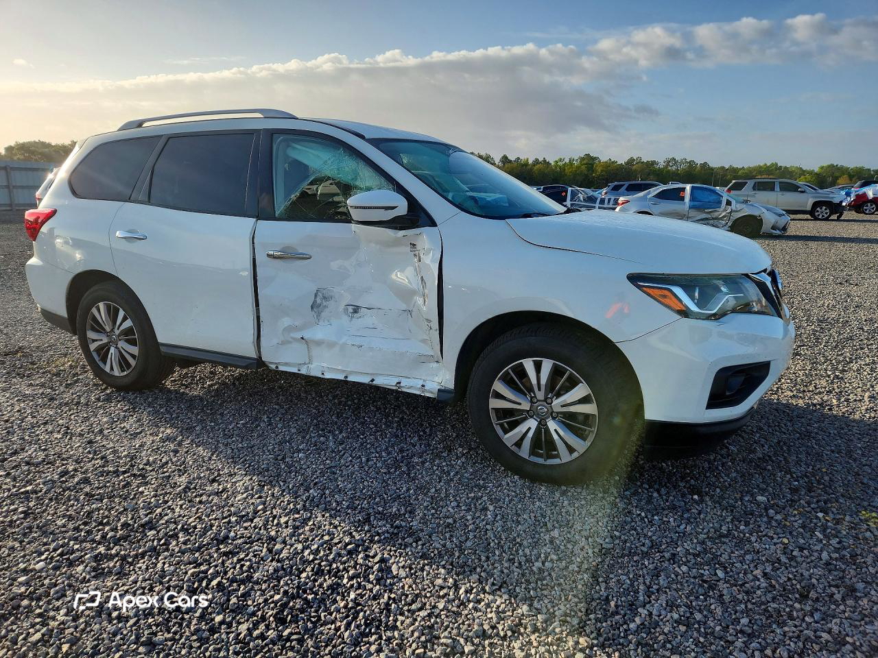 Nissan Pathfinder 2018