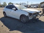 Mazda 3 2015