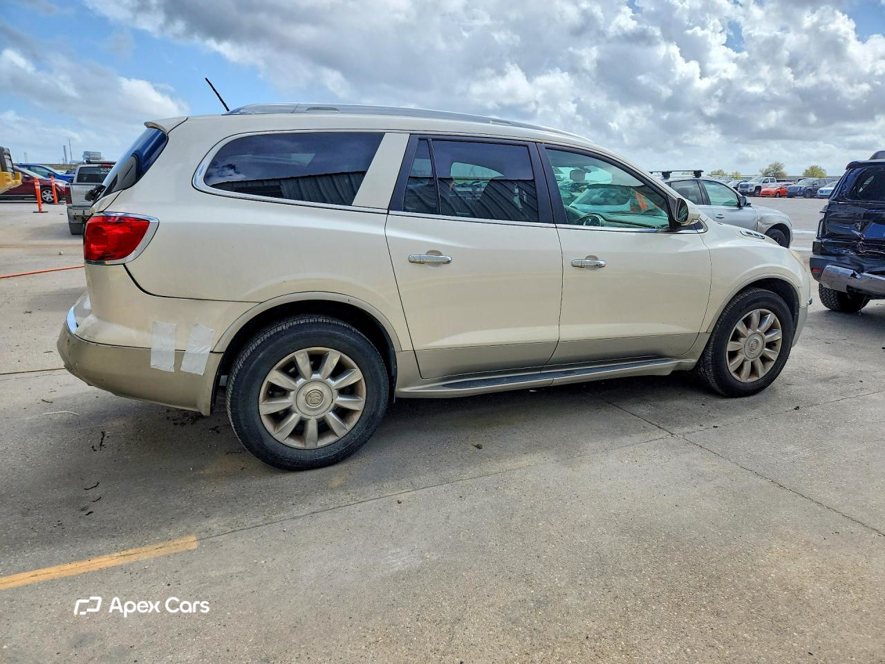 Buick Enclave 2011