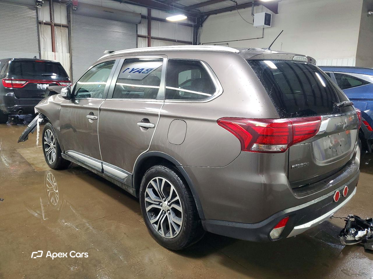 Mitsubishi Outlander 2016