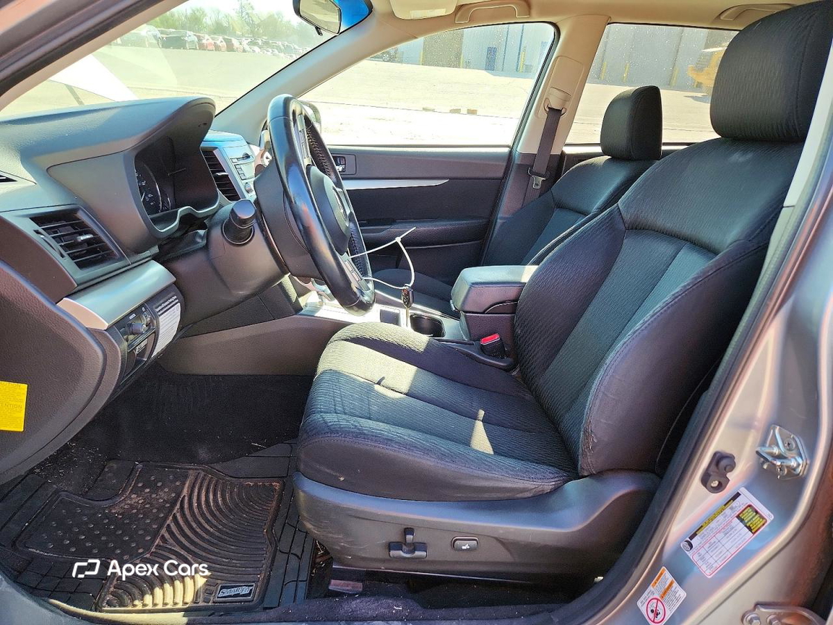 Subaru Outback 2010