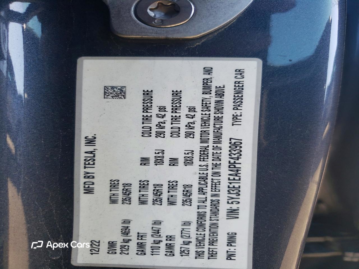 Tesla Model 3 2023