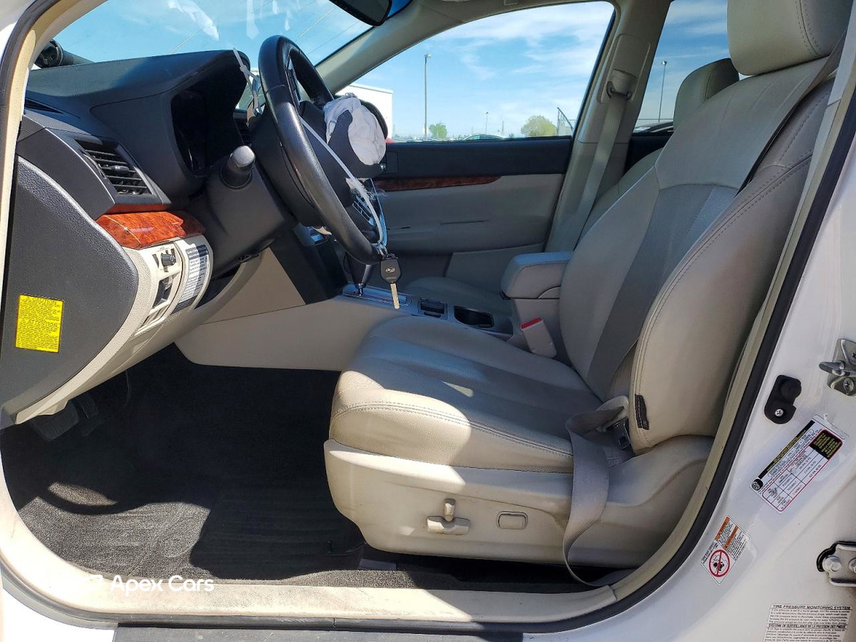 Subaru Outback 2012