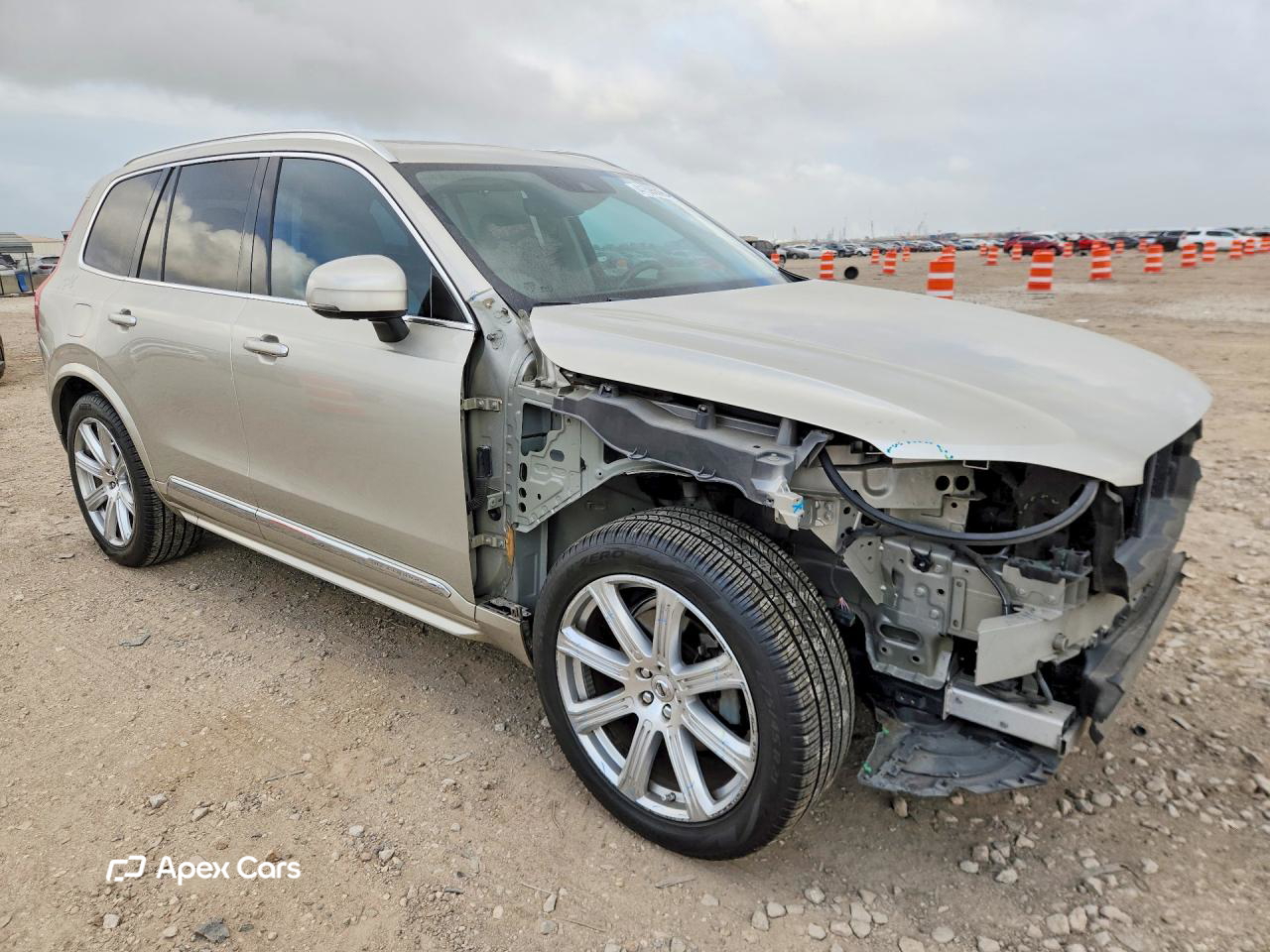 Volvo XC90 2016