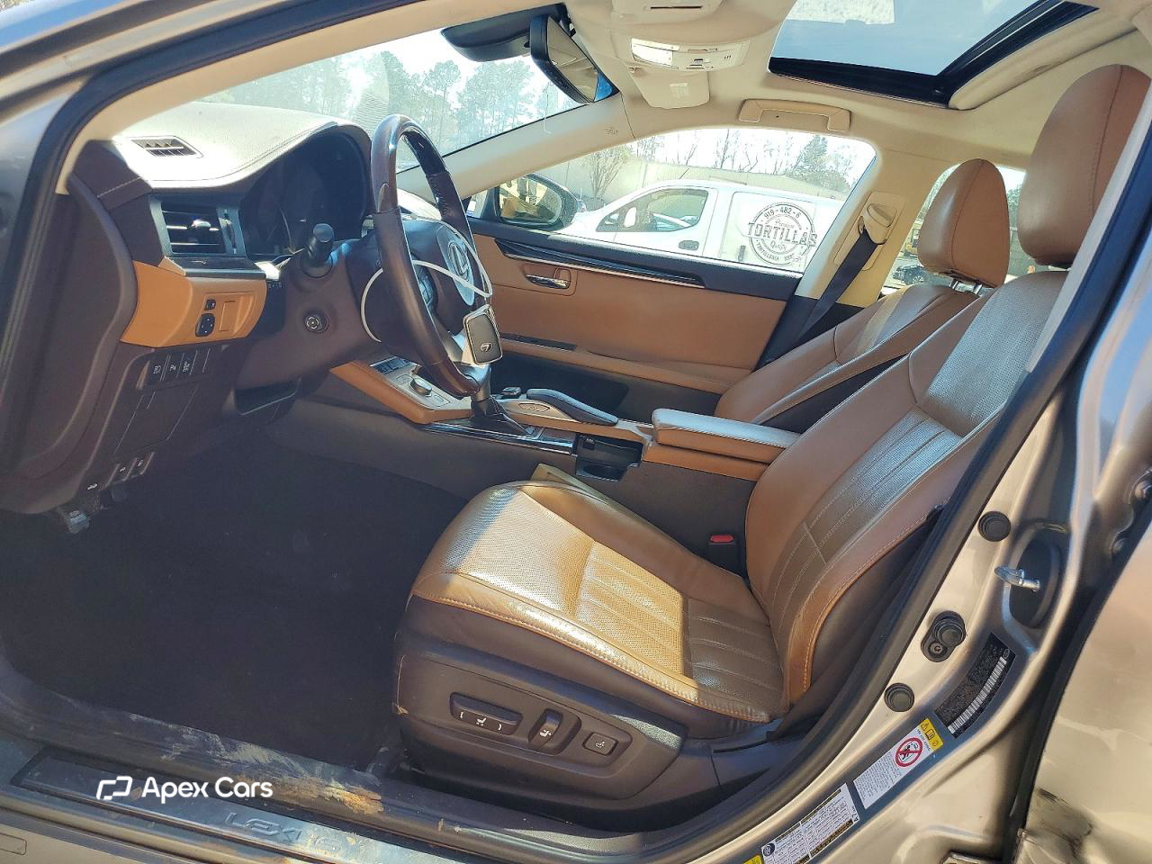 Lexus ES 2016