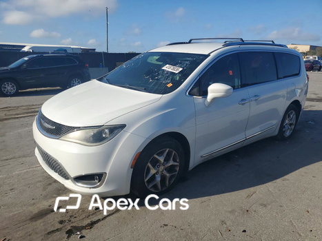 Chrysler Pacifica 2017 - Zdjęcie 1 z 13