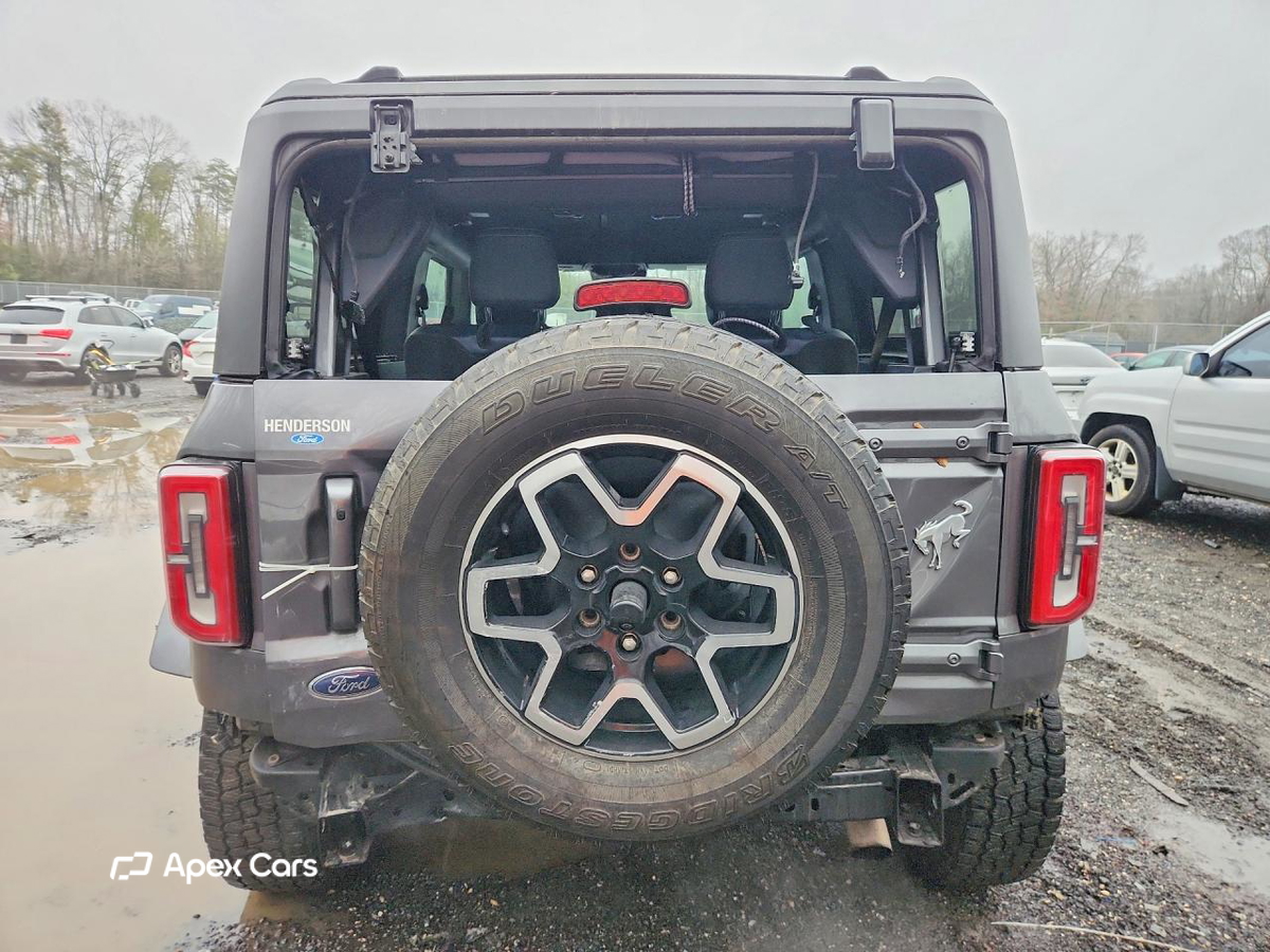 Ford Bronco 2021