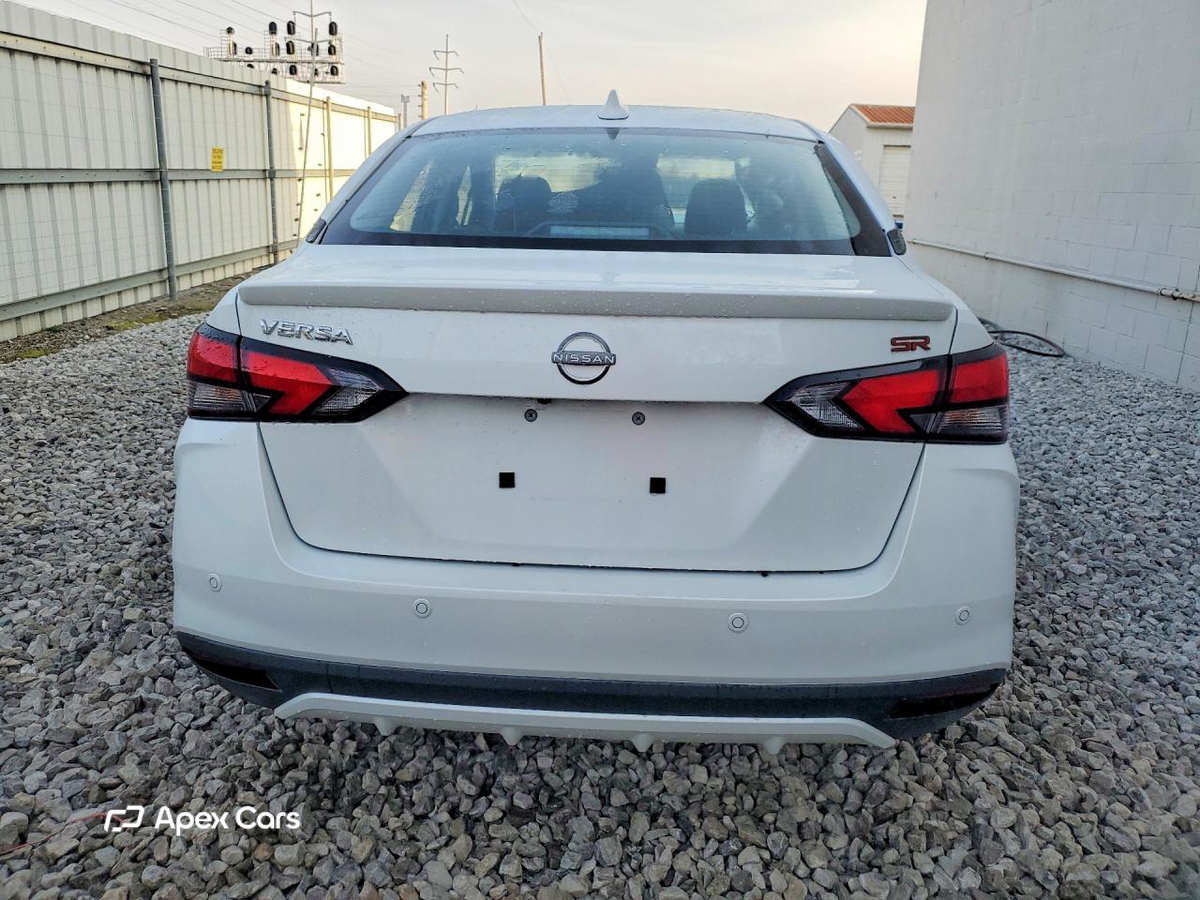Nissan Versa 2025