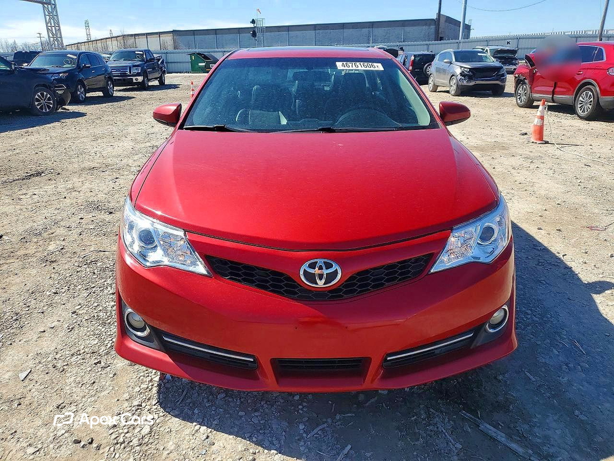 Toyota Camry 2014