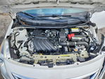 Nissan Versa 2015