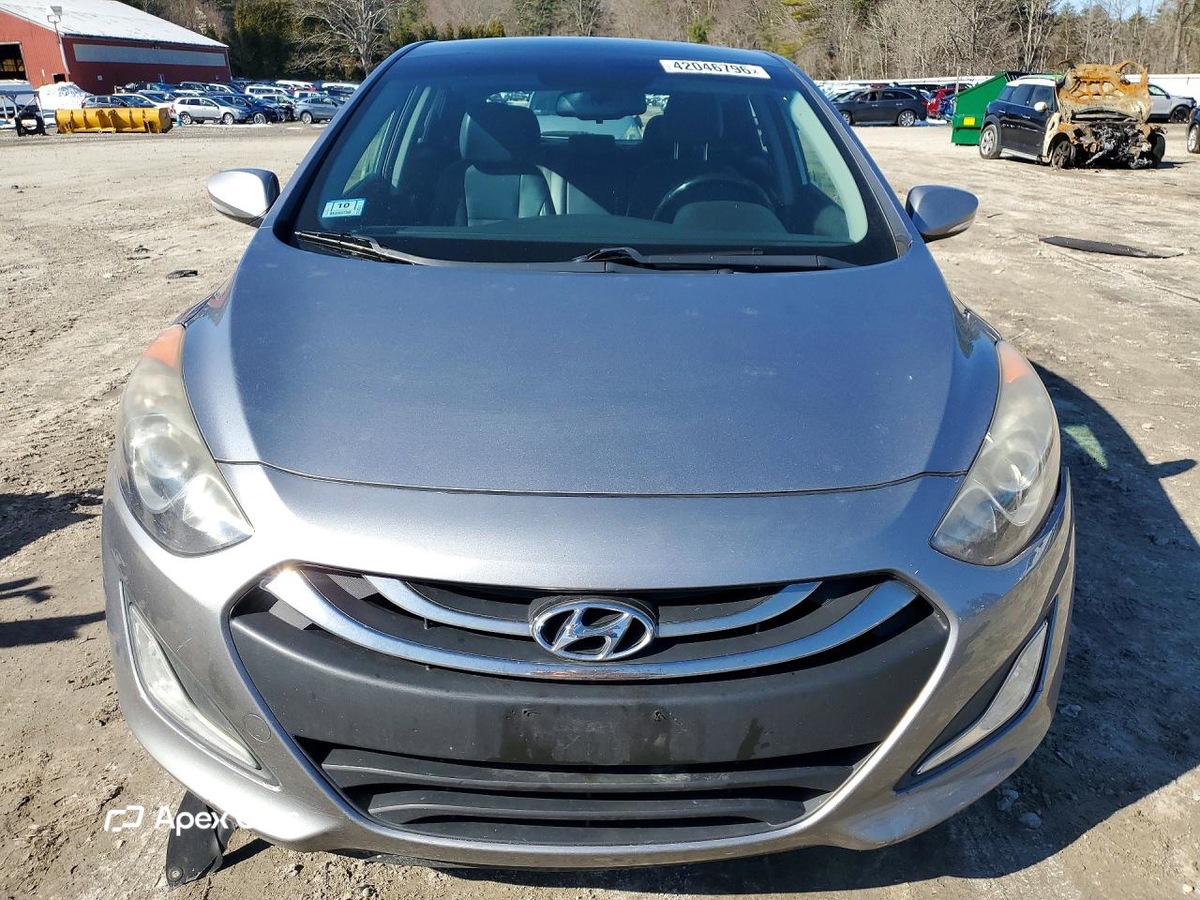 Hyundai Elantra 2013