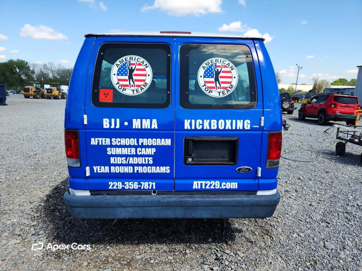 Ford Econoline 2013