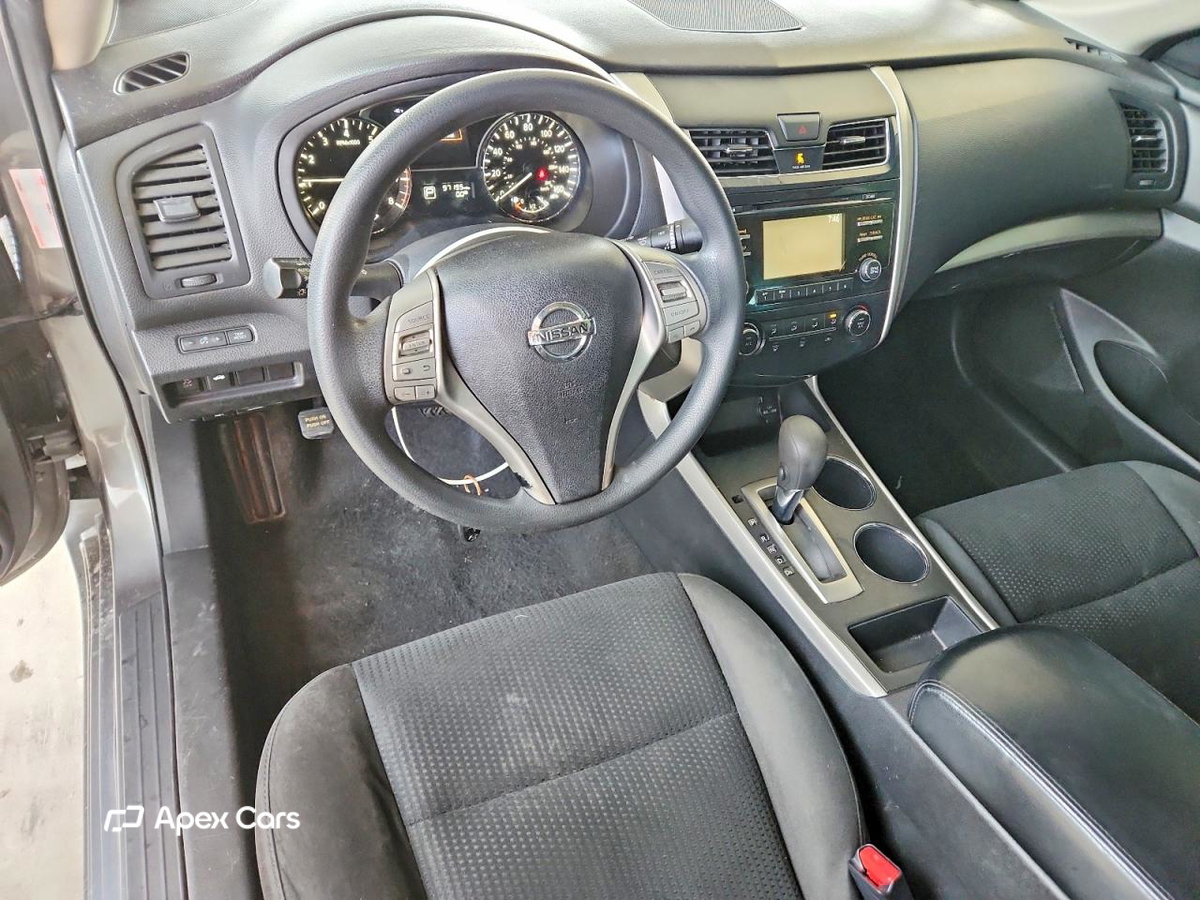 Nissan Altima 2015