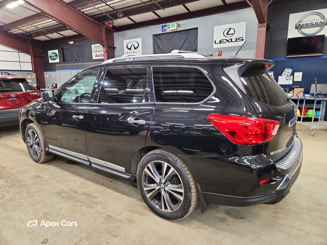Nissan Pathfinder 2018