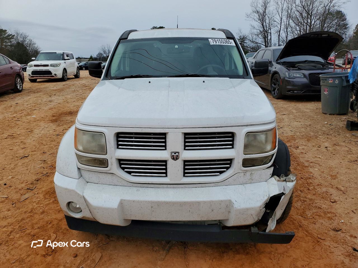 Dodge Nitro 2011