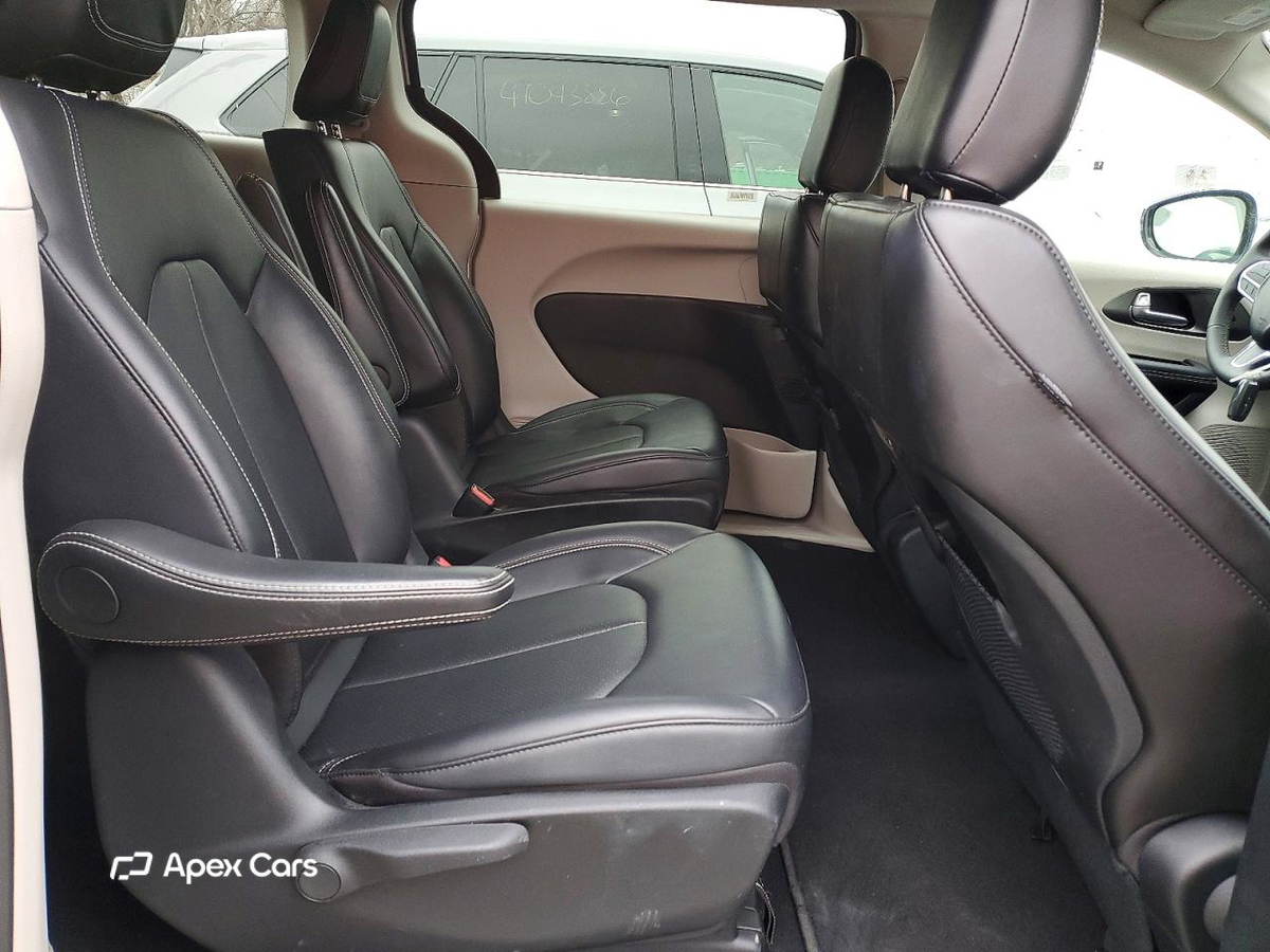 Chrysler Pacifica 2024