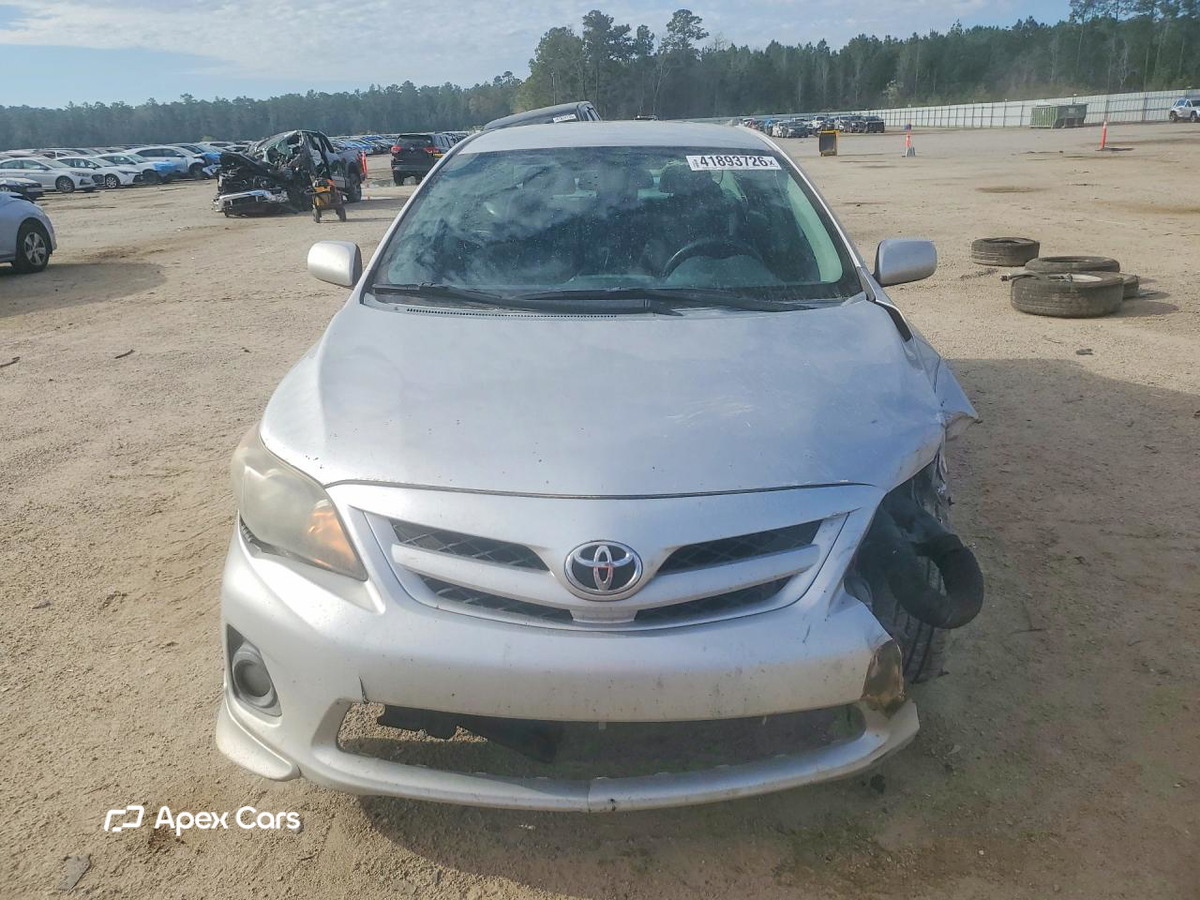 Toyota Corolla 2011