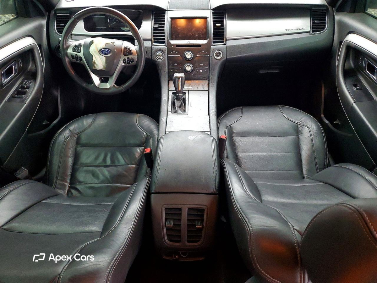 Ford Taurus 2015