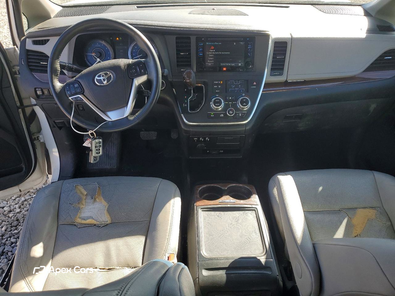 Toyota Sienna 2016