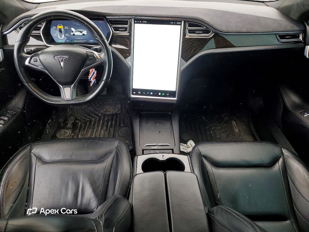 Tesla Model S 2016