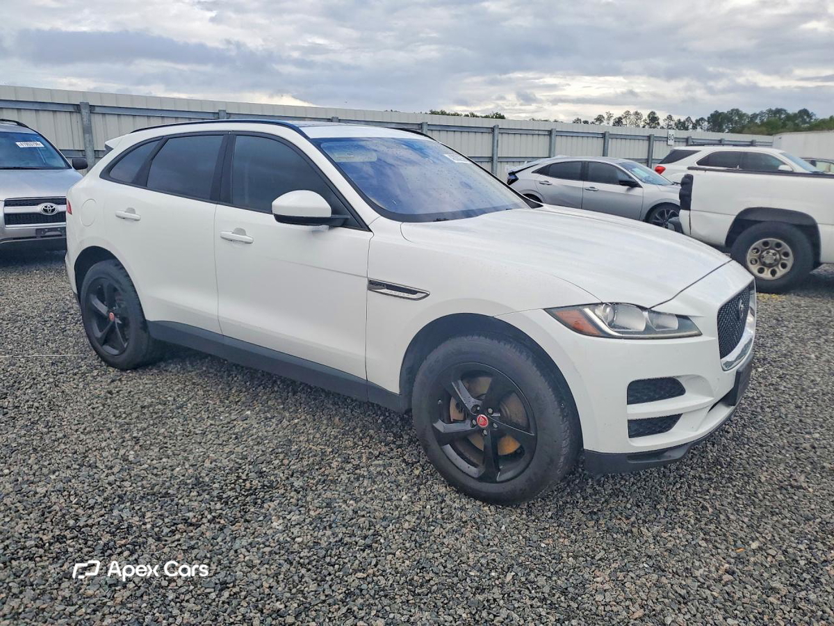 Jaguar F-Pace 2017