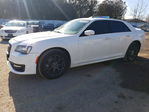 Chrysler 300 2021