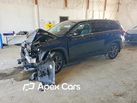 Toyota Highlander 2018 - Image 1 of 14