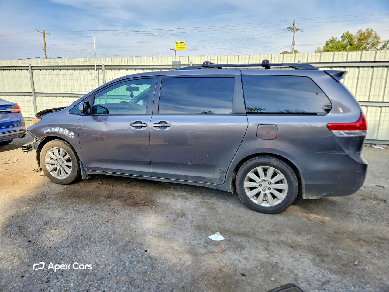 Toyota Sienna 2011