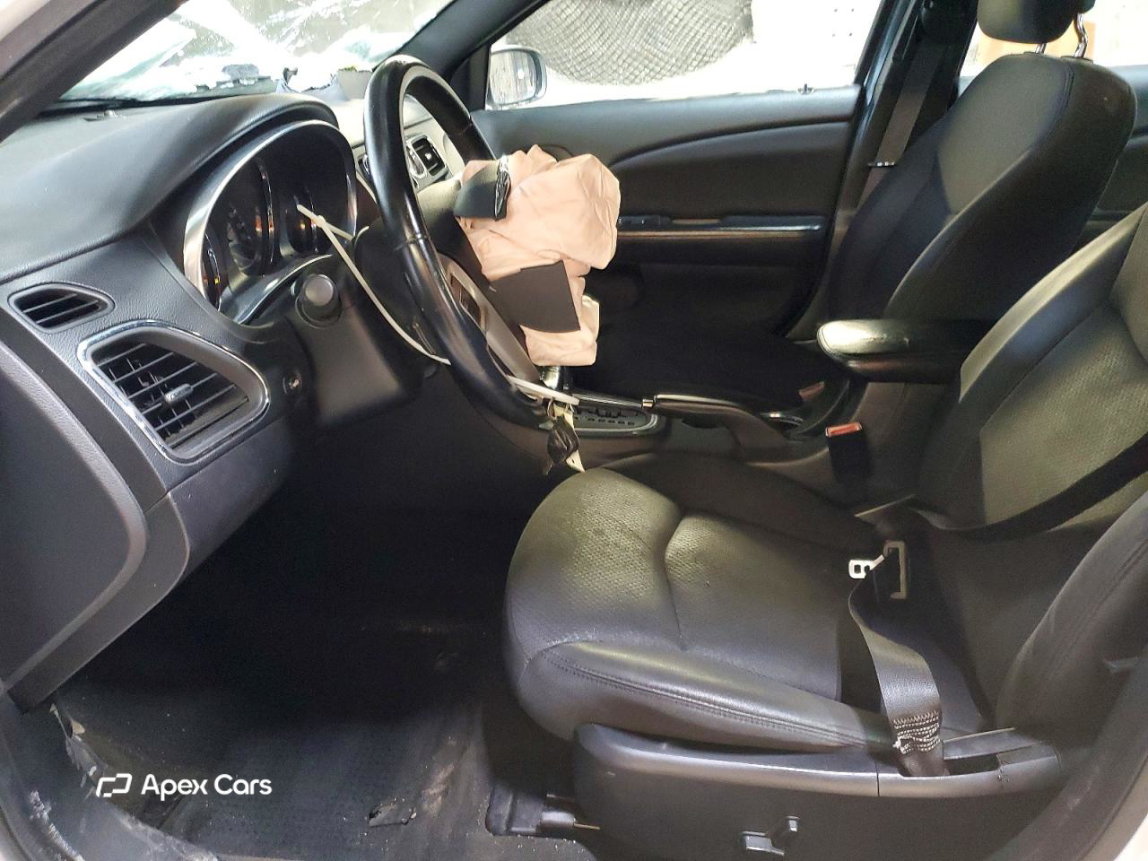 Chrysler 200 2013