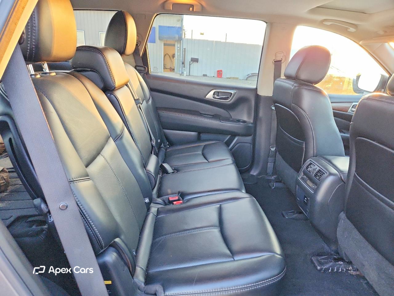 Nissan Pathfinder 2017
