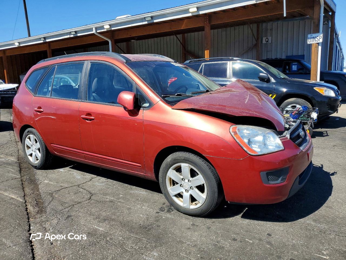 Kia Rondo 2008