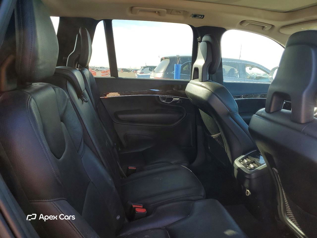 Volvo XC90 2016