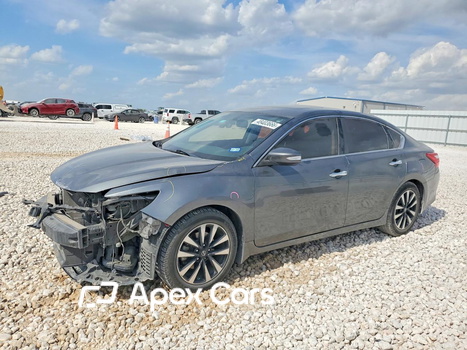 Nissan Altima 2017 - Image 1 of 14