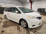 Toyota Sienna 2011