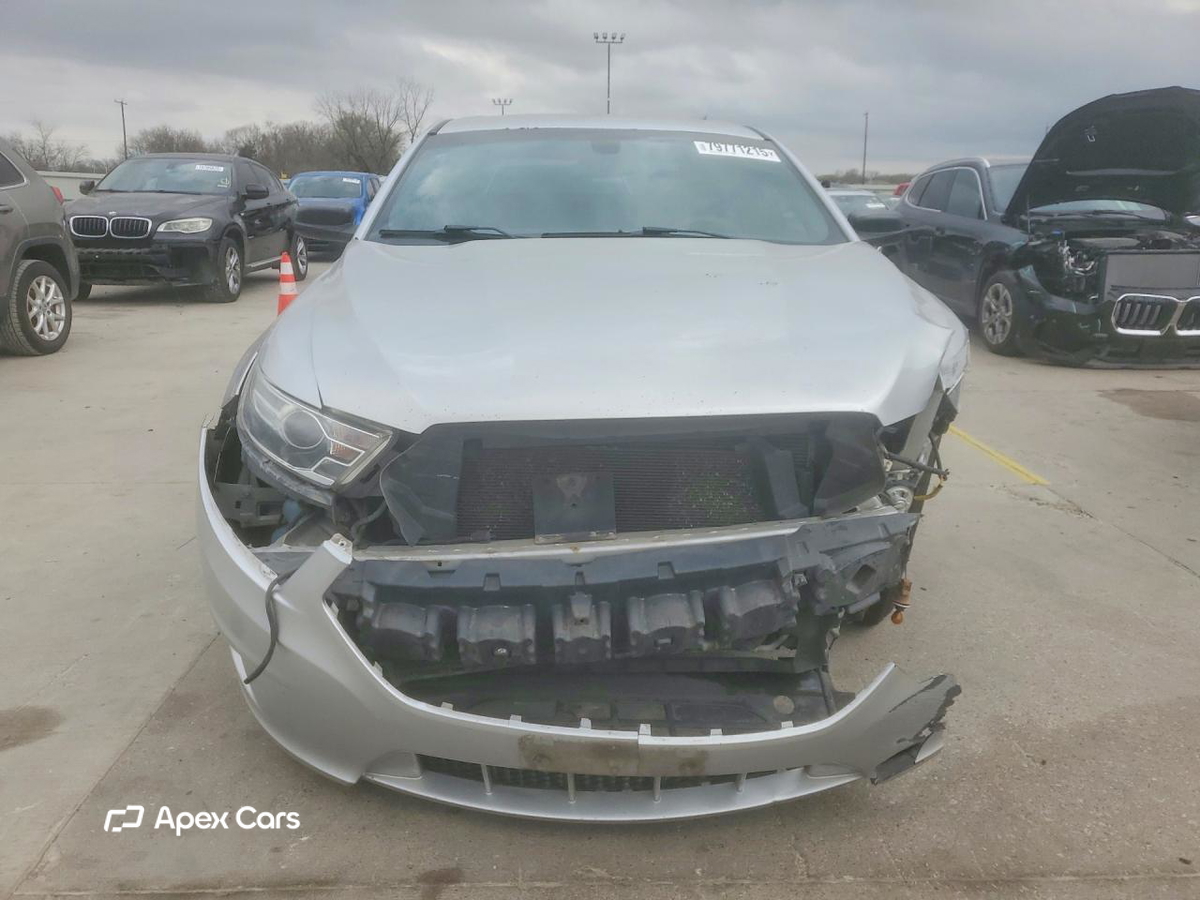 Ford Taurus 2017