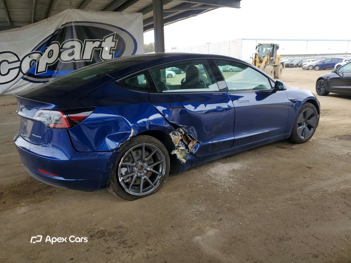 Tesla Model 3 2022