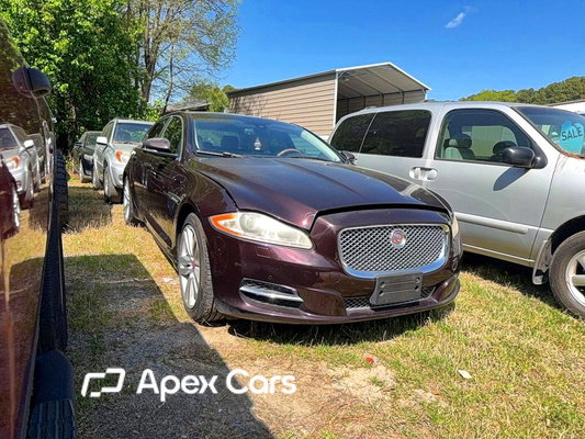 Jaguar XJ 2015 - Image 1 of 11