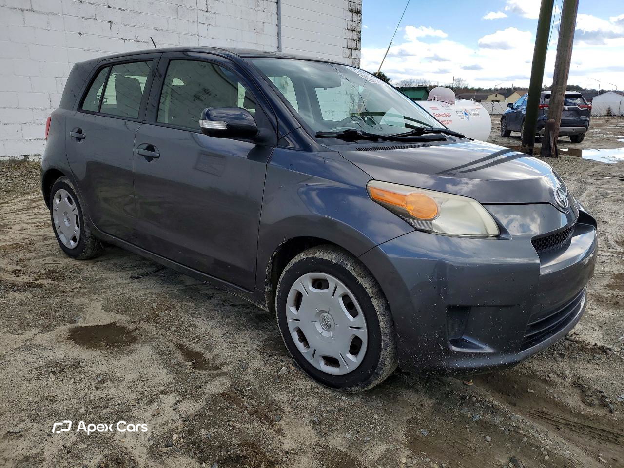 Scion xD 2014