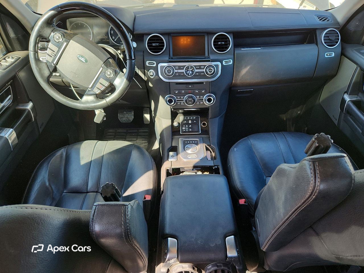 Land Rover LR4 2016