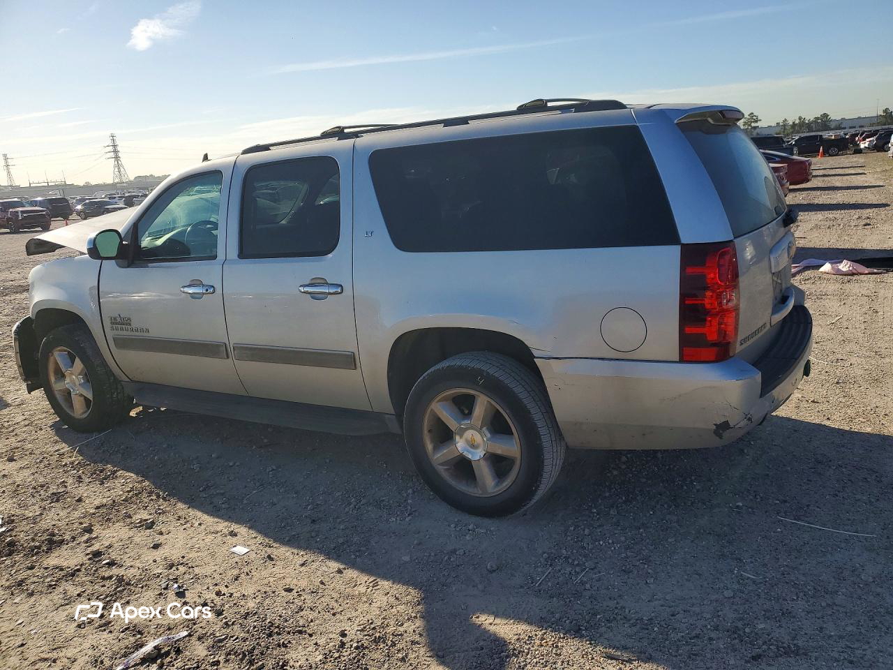 Chevrolet Suburban 2012