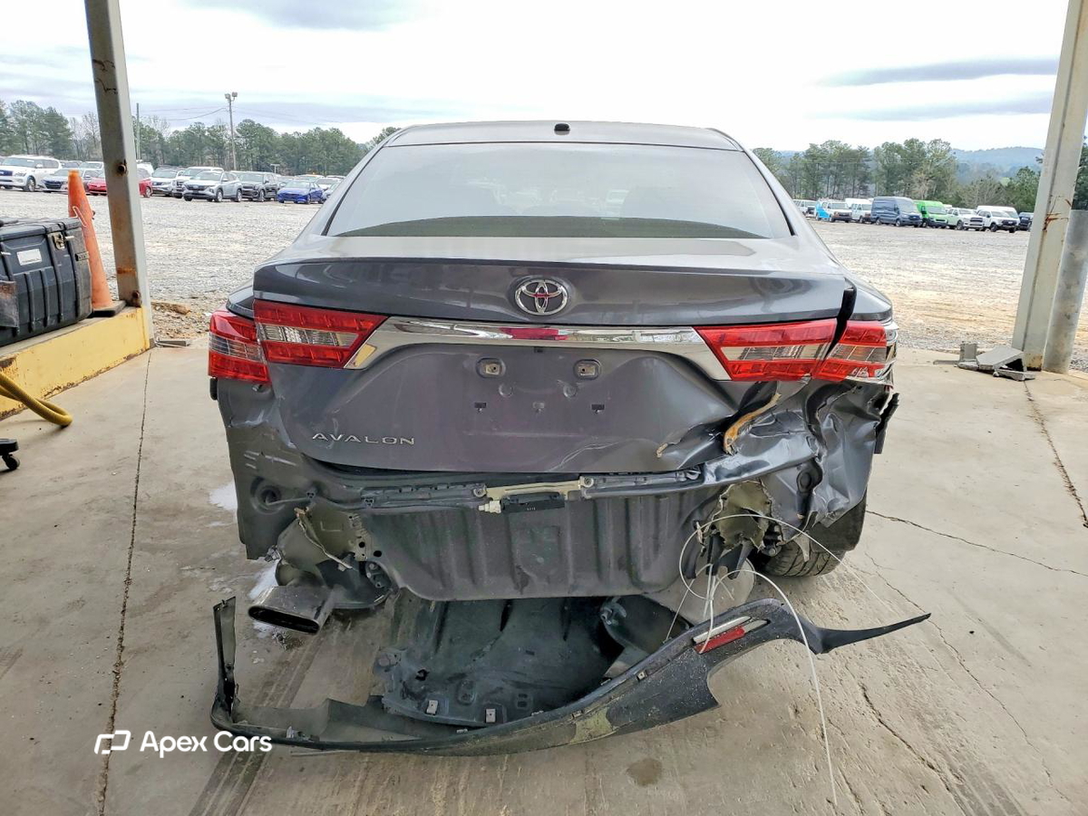 Toyota Avalon 2016