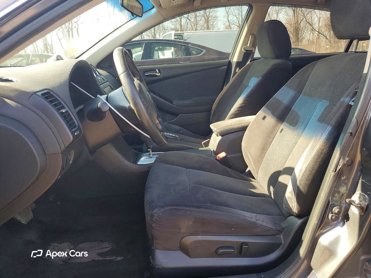 Nissan Altima 2010