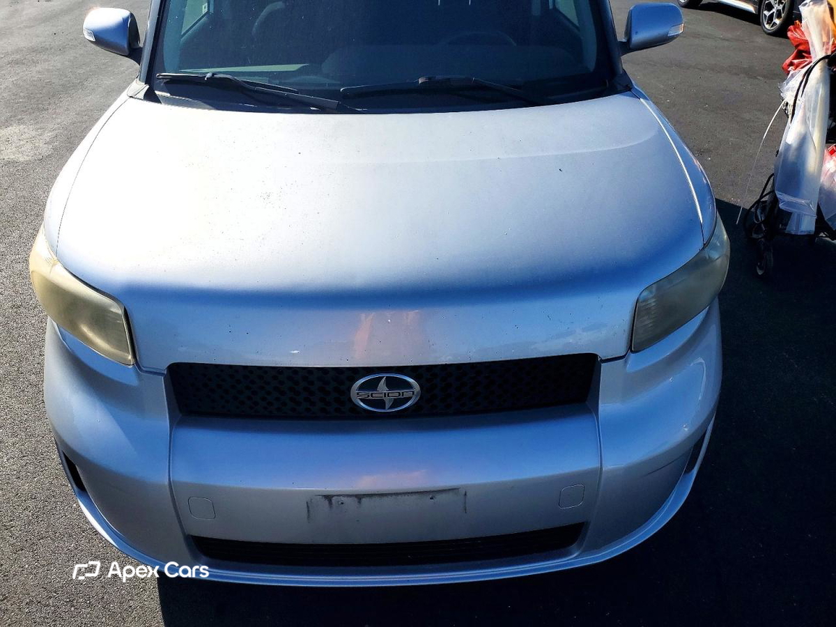 Scion xB 2008