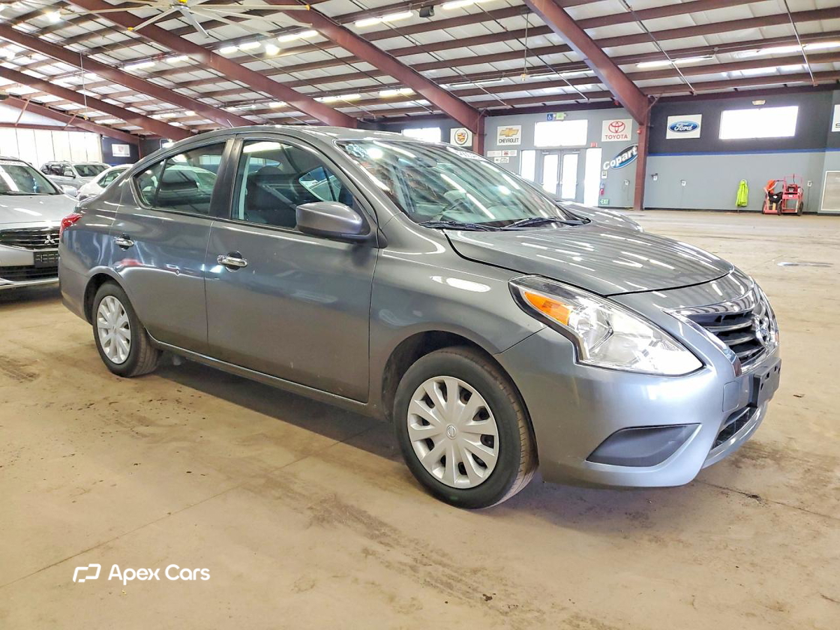 Nissan Versa 2019